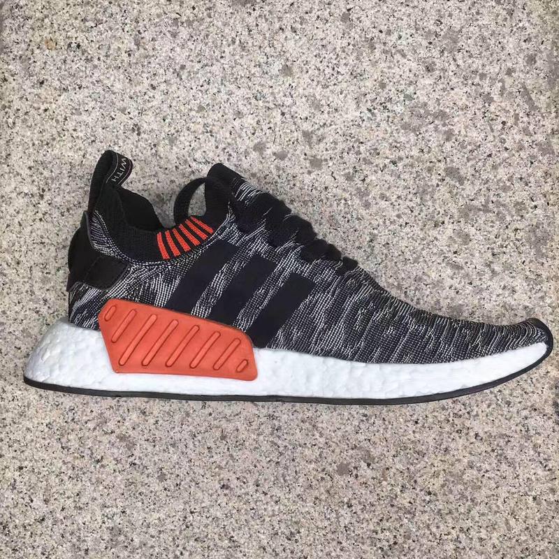 Authentic Adidas NMD R2 4 GS